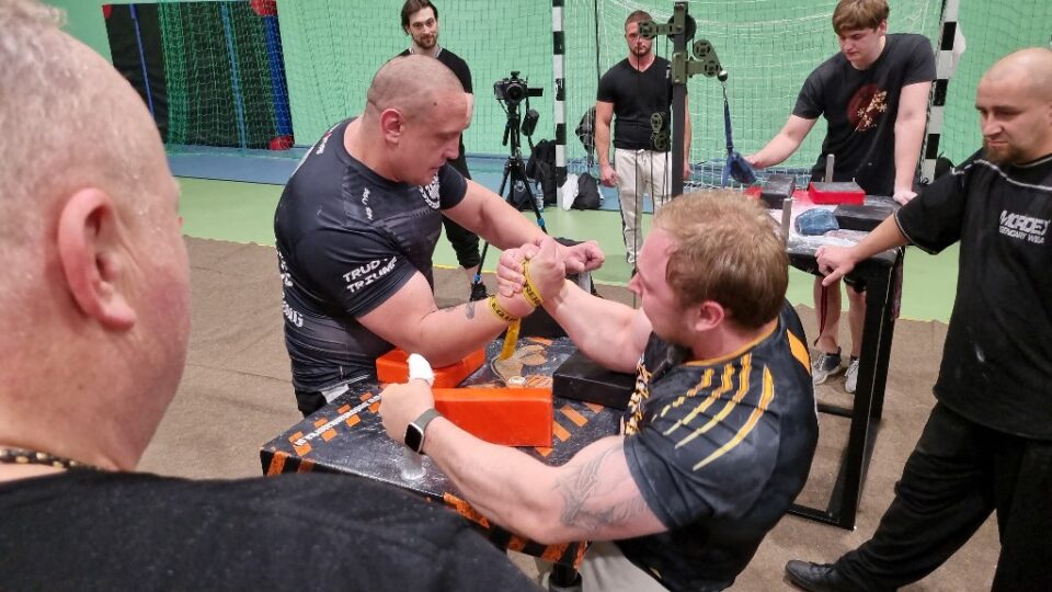 sparingi przygotowujące do pucharu polski w armwrestlingu 2025 rumanów